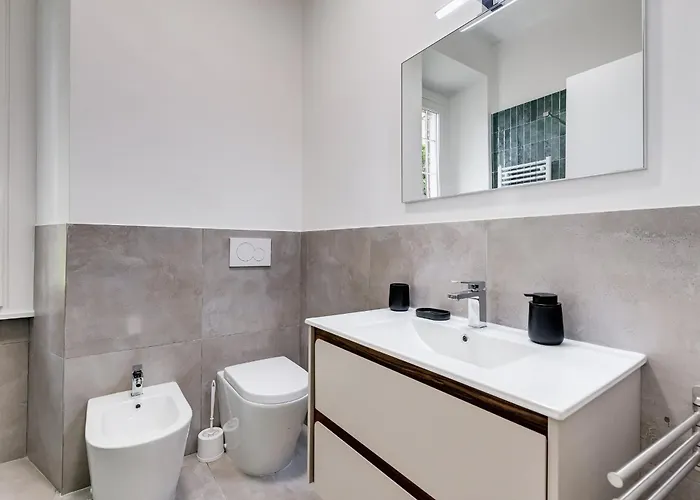 Bmga L Aurelian 3bdr 6-guest Gem Rome