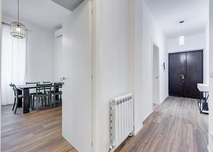 Bmga L Aurelian 3bdr 6-guest Gem Apartment *