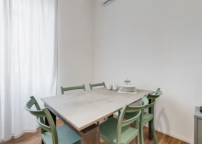 Bmga L Aurelian 3bdr 6-guest Gem Apartment *